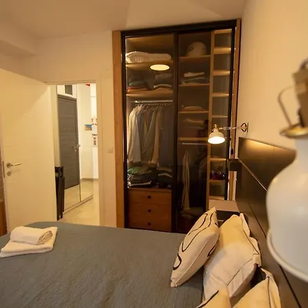 Gardos Bauhaus アパート ベオグラード