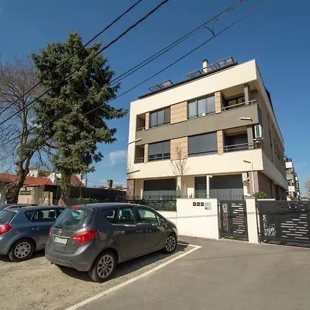 Gardos Bauhaus ベオグラード