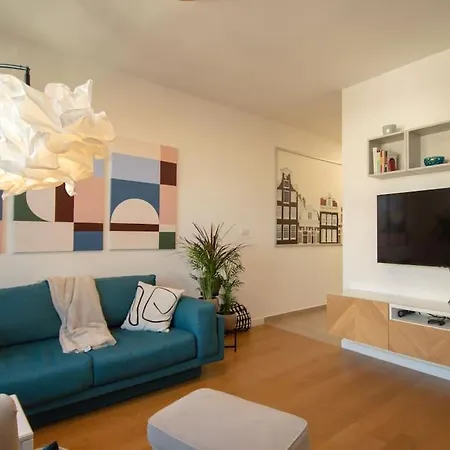 Gardos Bauhaus * ベオグラード