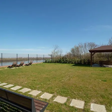 Gardos Bauhaus アパート ベオグラード