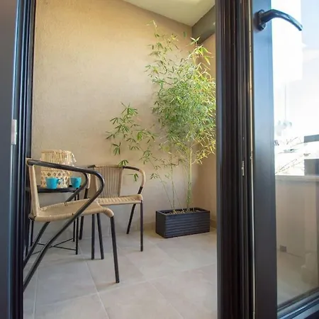 Gardos Bauhaus ベオグラード